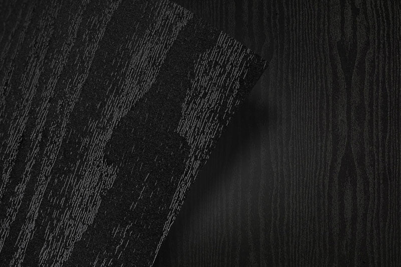 Folie painted wood
